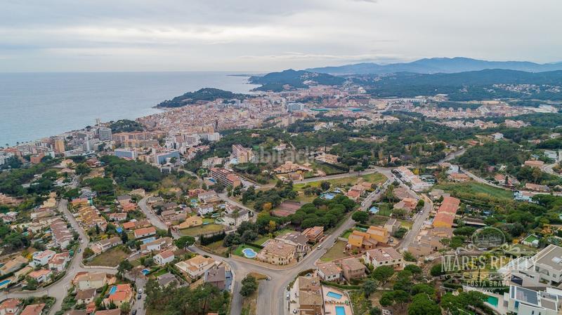 Foto f1f5e303-b83a-4f05-9f0a-668119001a53. Maison avec piscine dans Roca Grossa Lloret de Mar