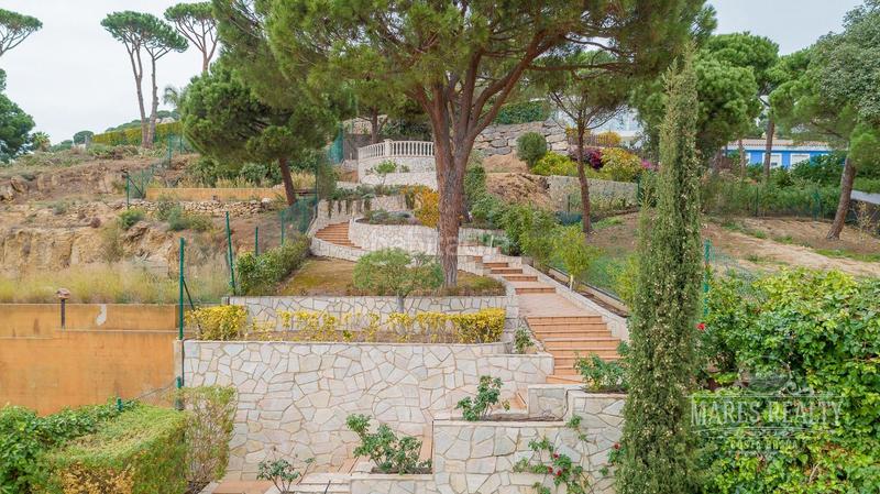 Foto fd2b0724-eb52-44a1-b52c-40c17cbb46f8. Maison avec piscine dans Roca Grossa Lloret de Mar