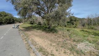 Terreny residencial a Fenals. Parcela de terreno con una superficie de 1551 m2
