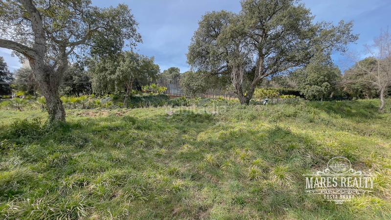 Foto b92915a4-f96d-4ea4-b538-ab3f474a36bc. Residential plot in Fenals Lloret de Mar