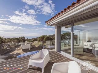 Xalet a Santa Maria de Llorell. Magnífica casa con vistas al mar en martossa