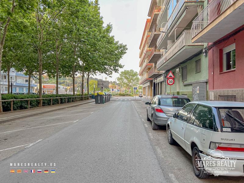 Foto 68599760-7d5e-4ebf-98d4-d84481e088b1. Parking voiture dans La plantera Blanes