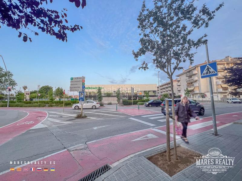 Foto a58beb5f-a224-4555-aaa5-6dd3e818b65e. Parking voiture dans La plantera Blanes