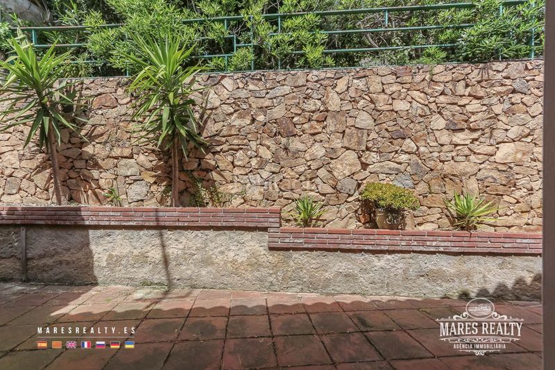 Foto 786cfdac-db59-4250-8362-ef80e4179721. Casa amb calefacció aparcament piscina a Canyelles Lloret de Mar