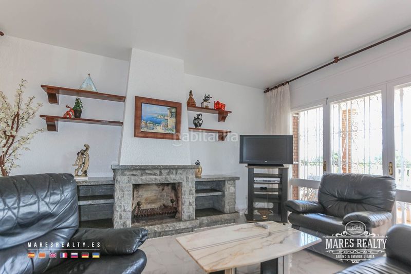 Foto b920d464-a4a9-42e4-8442-650b21da3f71. Casa amb calefacció aparcament piscina a Canyelles Lloret de Mar