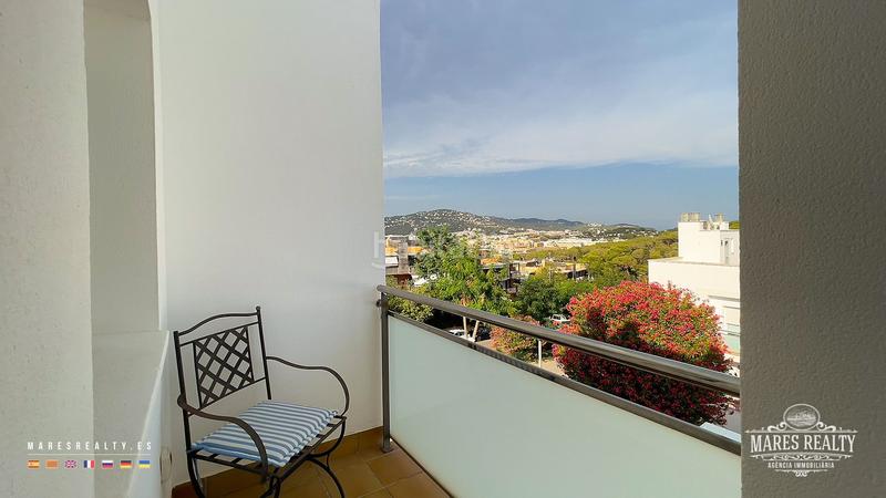 Foto 96c0b53a-6a2e-4f11-b527-05261446ba27. Haus mit heizung parking pool in Santa Clotilde Lloret de Mar