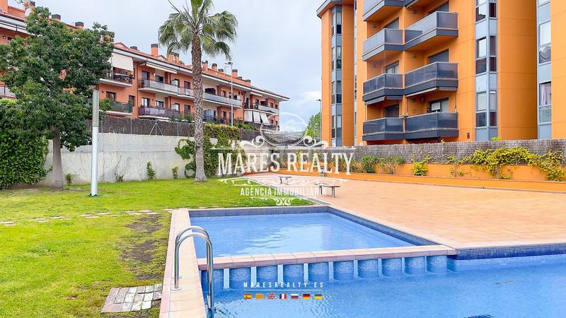 Foto 346a9faa-5741-4f02-8899-ab0014ed968a. Etagenwohnung mit heizung pool in Fenals Lloret de Mar