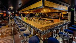 Lloguer Local Comercial a Mas Baell-Can Carbó. Se alquila un gran local  en el centro lloret por 7.500mes.