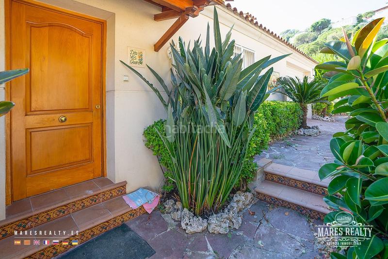 Foto 414e8df3-a9e7-46a9-a3c5-b0a403135f0f. Casa gran casa en Roca Grossa con terreno en Roca Grossa Lloret de Mar