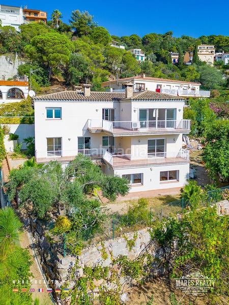 Foto 58a23606-b85c-4c81-a984-312a6eb6ed53. Casa gran casa en Roca Grossa con terreno en Roca Grossa Lloret de Mar