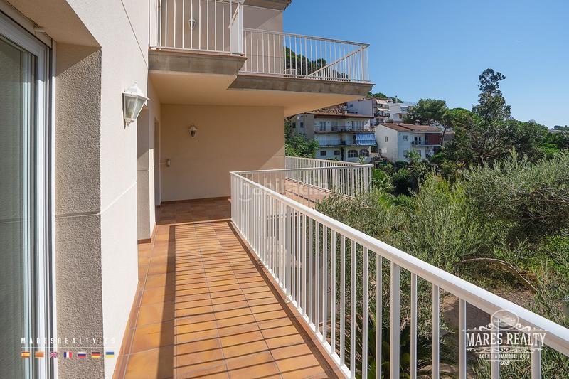 Foto c6672495-c876-44a9-850e-64dc84f4ef7f. Casa gran casa en Roca Grossa con terreno en Roca Grossa Lloret de Mar