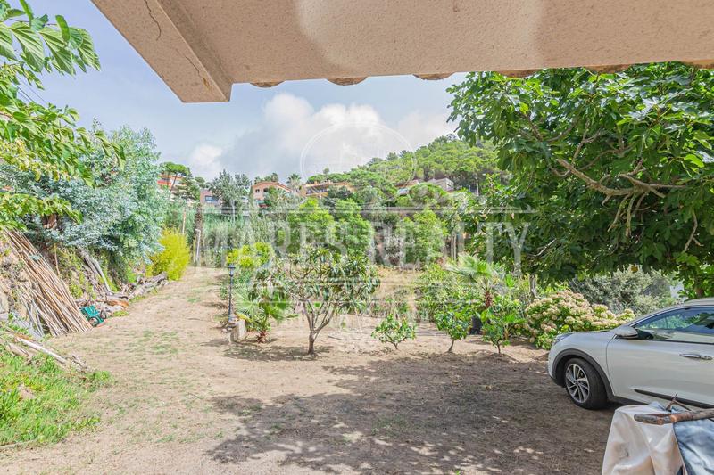 Foto c7e5407d-d4d8-4cda-8408-2e58090a059c. Casa gran casa en Roca Grossa con terreno en Roca Grossa Lloret de Mar