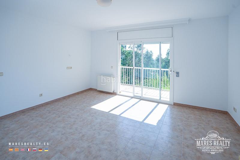 Foto f97a1865-3d72-4b39-9f9d-85d50b92267c. Casa gran casa en Roca Grossa con terreno en Roca Grossa Lloret de Mar