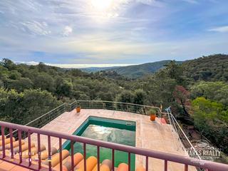 Casa a Lloret Blau - La Creu de Lloret. Se vende una casa con vistas al mar
