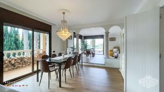 Casa a Fenals. Villa en venta en fenals