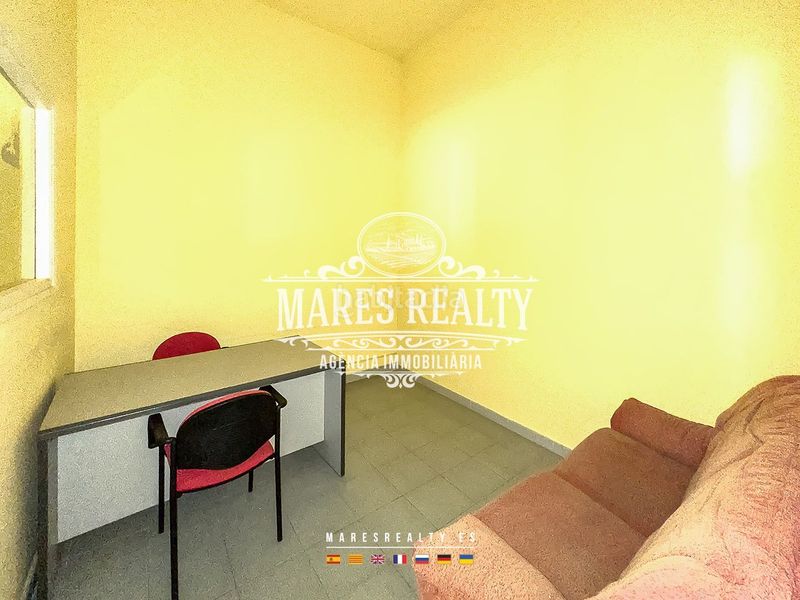 Foto 26b06f9d-dcbc-4d62-b6d8-8c789817c466. Rent business premise in valenti almirall i llozer 3 in Lloret de Mar