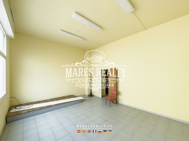 Foto a9183f96-3def-4831-be99-8fe7a16cd4d9. Rent business premise in valenti almirall i llozer 3 in Lloret de Mar