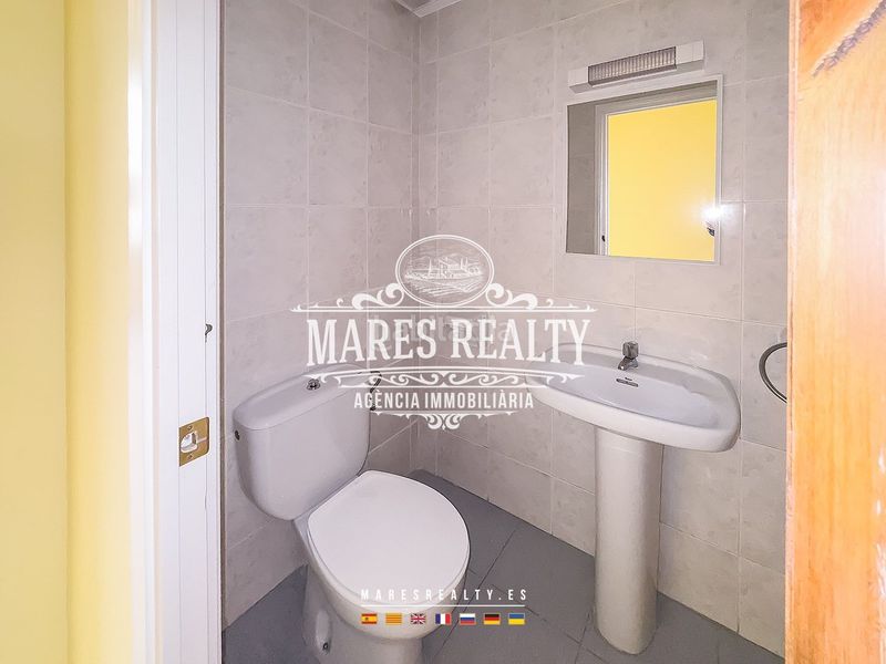 Foto e7b4ba30-38db-4de2-9588-76090fc94836. Rent business premise in valenti almirall i llozer 3 in Lloret de Mar