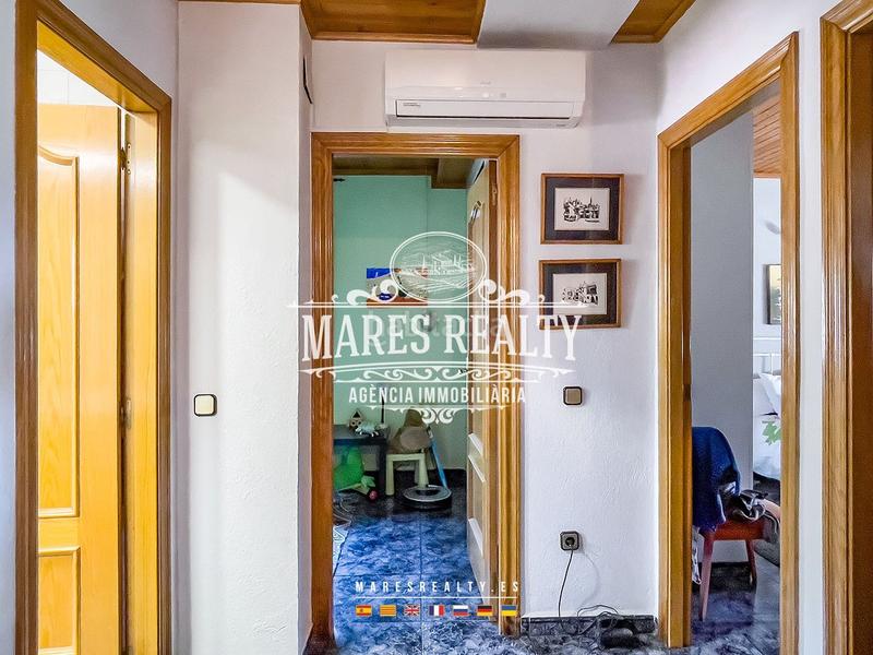 Foto 017bd519-dd08-460e-bbab-3f8eb9bdd1a1. Casa  con licencia turística y placas solares. en Lloret de Mar