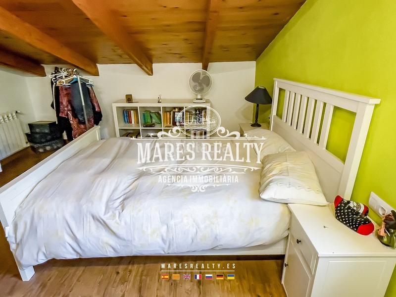 Foto 83e9d378-dc7e-4c07-9956-e94be1cc6ea5. Casa  con licencia turística y placas solares. en Lloret de Mar