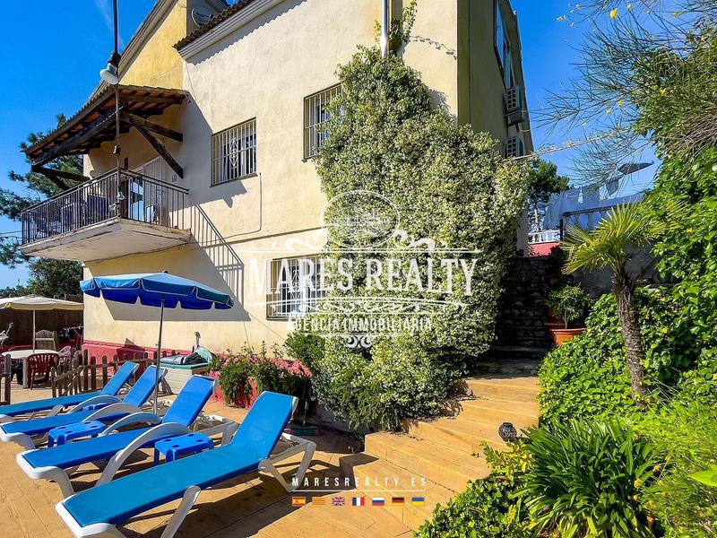 Foto bf0fc134-f088-4cf5-a8a1-3ec3285317ab. Casa  con licencia turística y placas solares. en Lloret de Mar