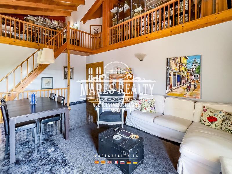 Foto e38059b2-9063-4966-95df-dd076a2add18. Casa  con licencia turística y placas solares. en Lloret de Mar