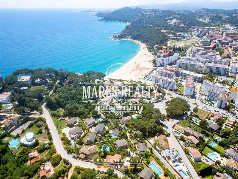 Foto 76e87612-6440-4247-b7af-c766bfc6f70d. Casa en ricard canals 19-10 casa con licencia turística en Lloret de Mar