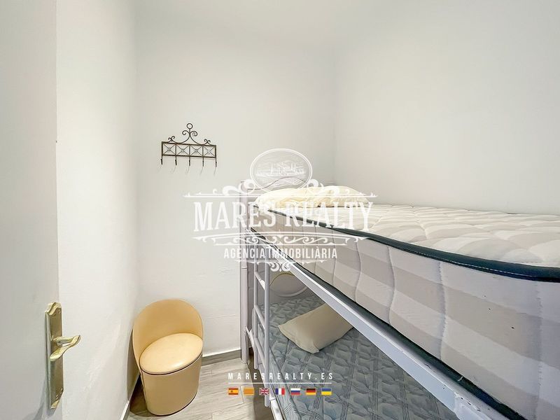 Foto b8ba8523-dbe0-4285-8a6a-24f4bc18f6f2. Casa adossada a Malgrat de Mar