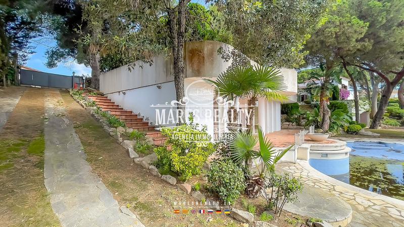 Foto 4aea2f0c-6f2e-47a2-92bc-348e7c0a16c1. Casa con riscaldamento piscina in Montgoda Lloret de Mar