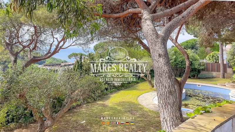 Foto 85e0d321-0ff3-4ff1-8b87-deb002f76843. Casa con riscaldamento piscina in Montgoda Lloret de Mar