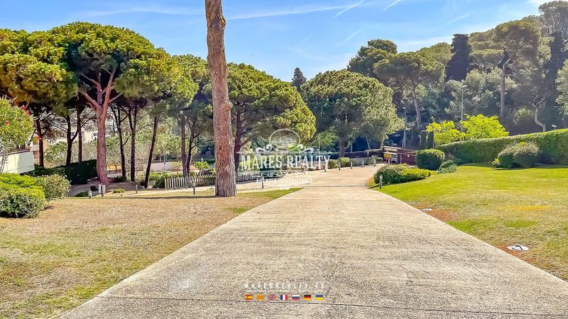 Foto dceeb5cf-d6dd-408d-8881-df72e6184126. Flat with heating pool in Santa Clotilde Lloret de Mar