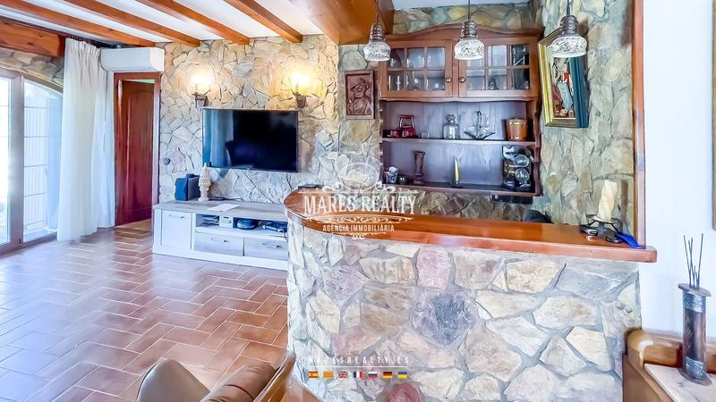 Foto 1b7f0d88-6b10-4cdf-b6c9-7de7999b4465. Casa con riscaldamento piscina in Fenals Lloret de Mar