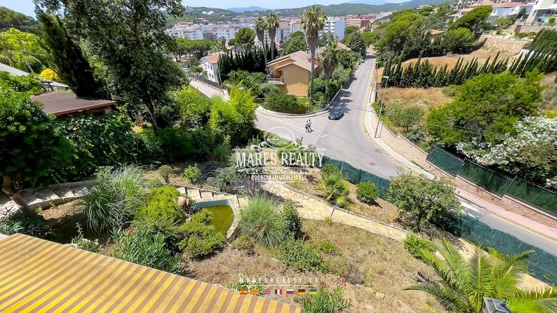 Foto 1d771e71-c0f2-4bc6-b10e-6f195ba27c66. Casa con riscaldamento piscina in Fenals Lloret de Mar