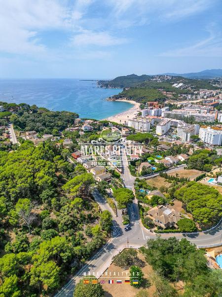 Foto 34ce995c-e6d4-4136-9c55-5ba581b72f89. Casa con riscaldamento piscina in Fenals Lloret de Mar