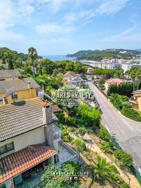 Foto 89410d8b-bcc9-47bb-9637-5760a31e84d0. Casa con riscaldamento piscina in Fenals Lloret de Mar