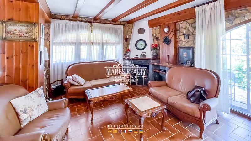 Foto b3111890-38b4-4201-8f5c-bdf2f11de666. Casa con riscaldamento piscina in Fenals Lloret de Mar