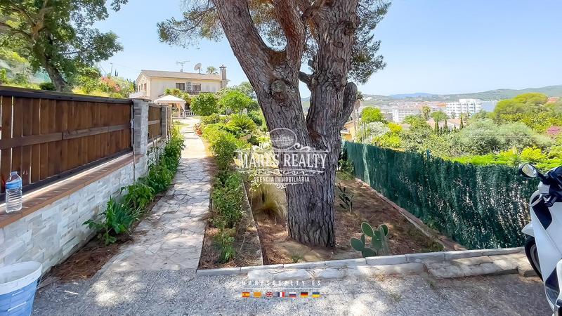 Foto b3861a5b-ad75-4df0-851b-5579b9d5dd64. Casa con riscaldamento piscina in Fenals Lloret de Mar