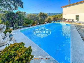 Maison à Sant Cebrià de Vallalta. Casa a 4 vientos en sant cebrià