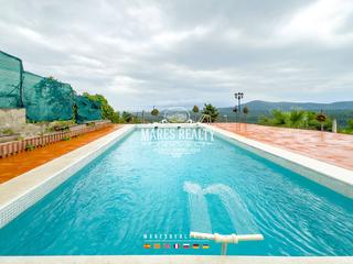 Casa a Niàgara Parc -Àgora Parc. Exclusiva casa en agora park con vistas al mar y a la montaña!