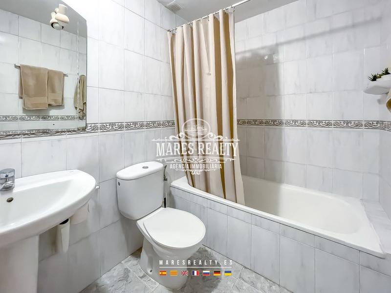 Foto 3a88492f-3f44-443d-bd45-4213e25c5118. Pis amb calefacció piscina a Fenals Lloret de Mar