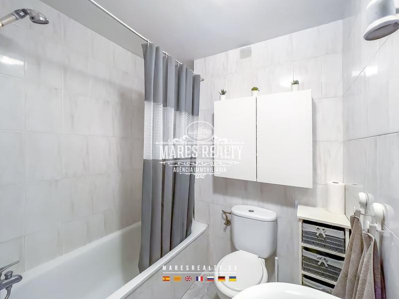 Foto 7dc92b86-e25a-44f7-88ae-ab5379287c0e. Pis amb calefacció piscina a Fenals Lloret de Mar