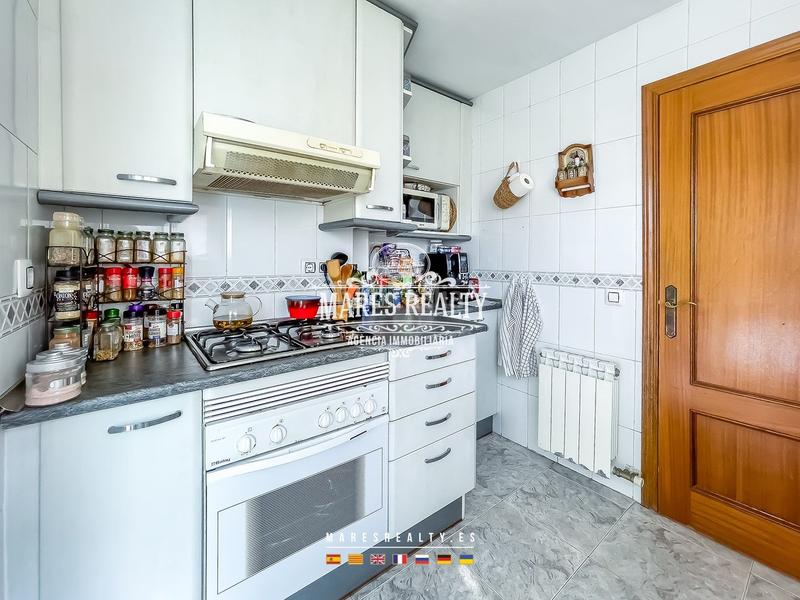 Foto d8e020a7-c12b-4b01-ba19-e65bea4f0e2f. Pis amb calefacció piscina a Fenals Lloret de Mar