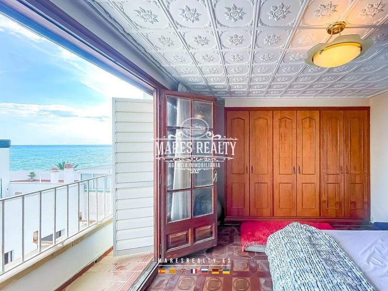 Foto 0ec3b609-dccd-49a0-a122-64b39fed3438. Édifice dans Calella