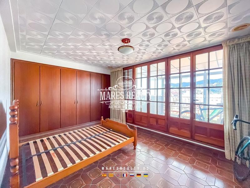 Foto 1bc65e08-ce4f-4685-ba6a-5ffd814f0e72. Édifice dans Calella