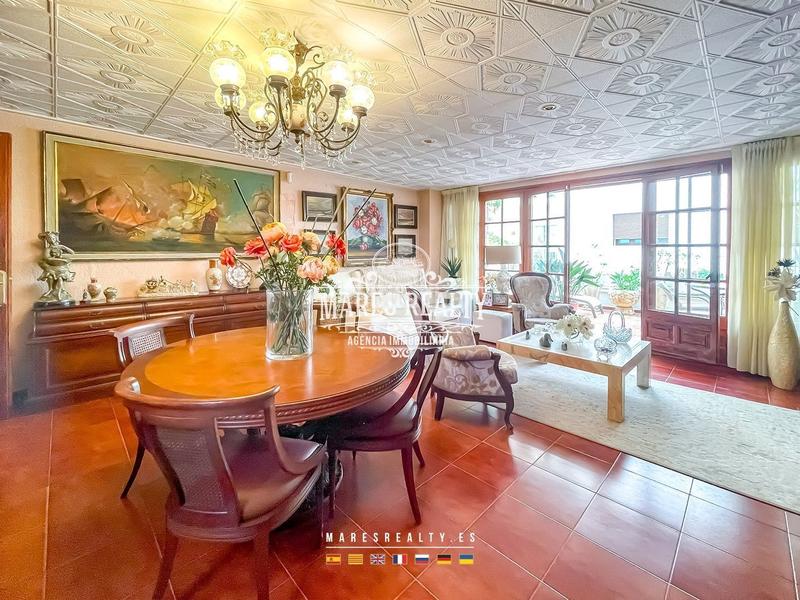 Foto 2543ea49-473b-47fd-8550-0847d2bdaa55. Édifice dans Calella