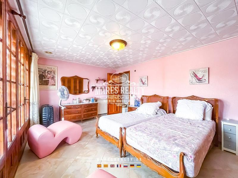 Foto 2a140736-f623-4505-b397-f37f7112190a. Édifice dans Calella