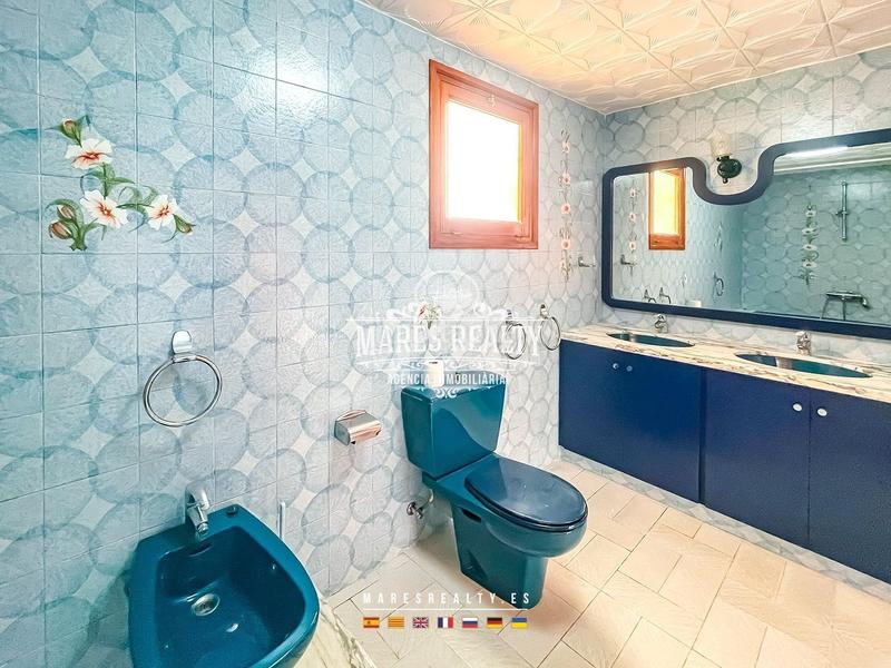 Foto 4ba589ae-e705-4709-8899-d58c9f911137. Édifice dans Calella