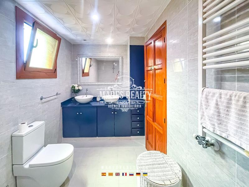 Foto 5eb66460-0e2c-4fa9-a53a-236a4ac046e9. Édifice dans Calella