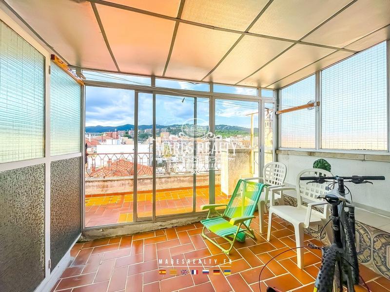 Foto 6ea90d33-d419-4f47-8a83-ee80eb9a1cdc. Édifice dans Calella