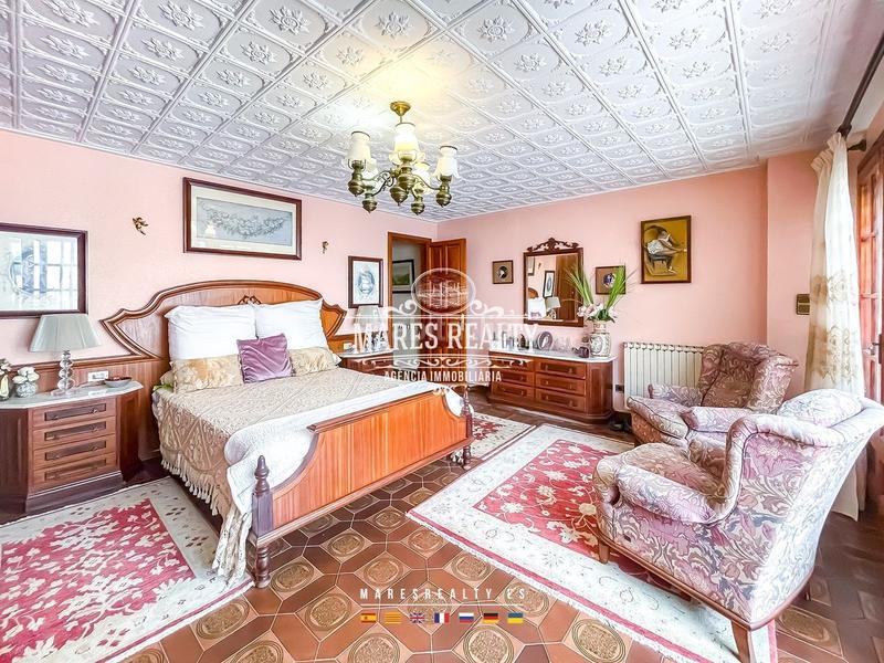 Foto b427ad4c-5556-413a-8495-f5f795e0327d. Édifice dans Calella